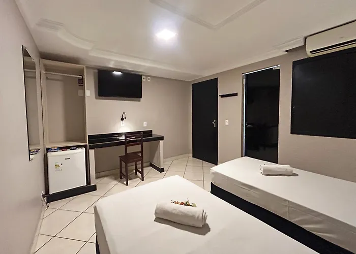 Lamour Hotel