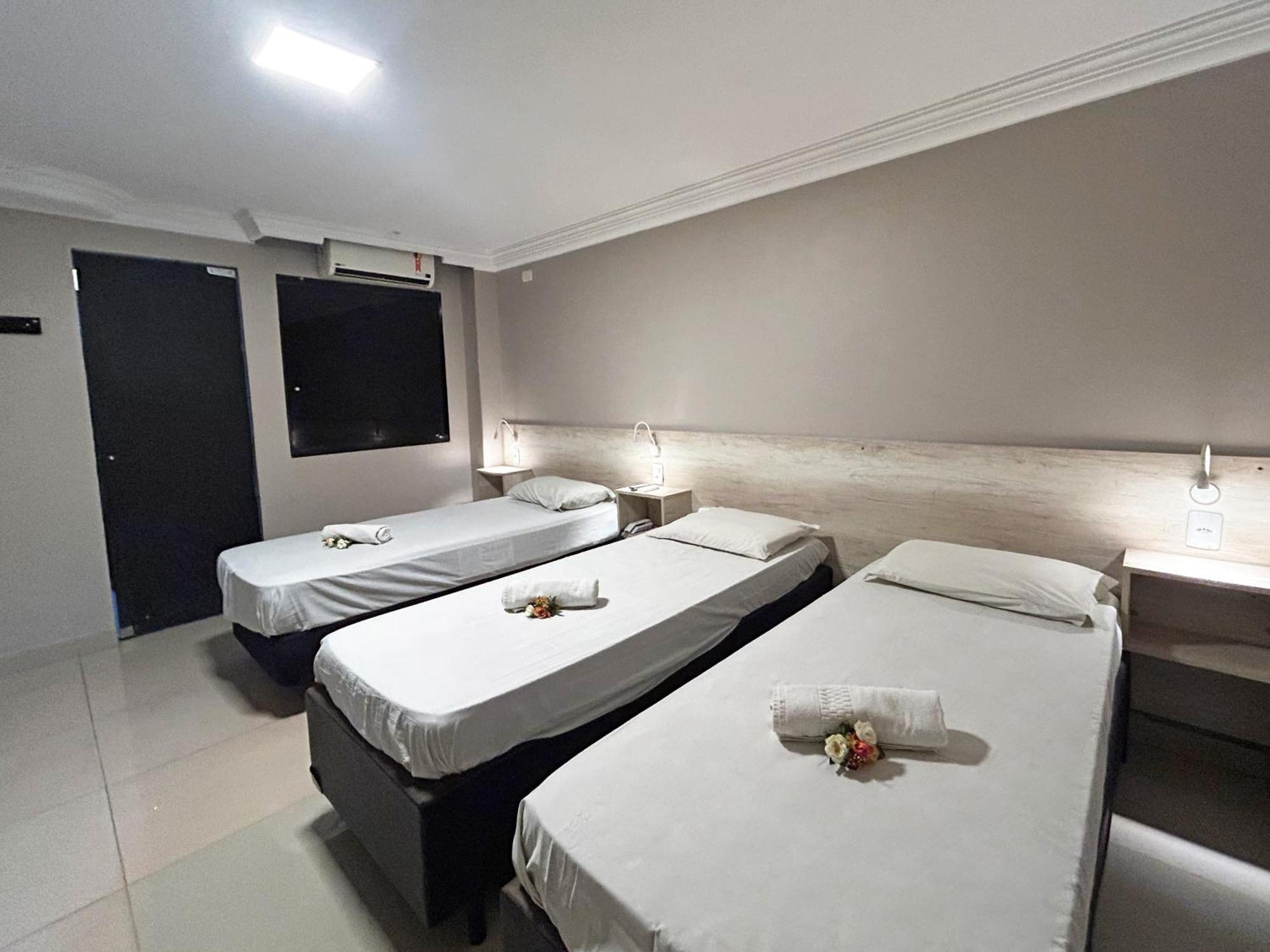 Lamour Hotel *